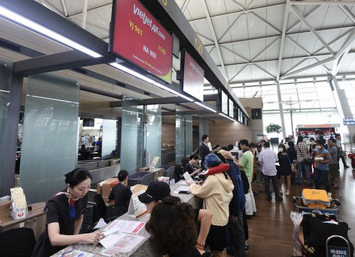 Vietjet là doanh nghiệp kích cầu du lịch nội địa tiêu biểu năm 2015 ảnh 2